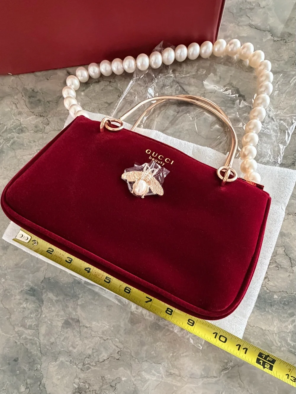 GUCCI BEAUTY GWP Velvet Pouch Makeup Cosmetic Burgundy RED